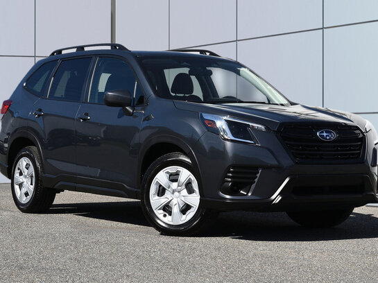 Subaru Forester TI 2024 Gris