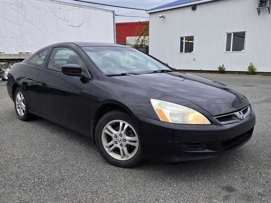 Honda Coupé Accord 2dr, 4 cyl. en ligne, BA, SE 2007 Noir
